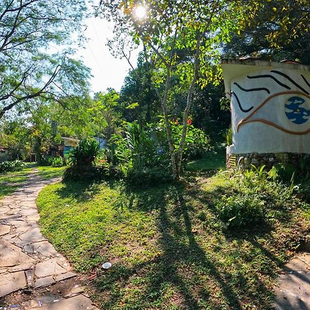 Hotel Cerveceria James Xilitla Kültér fotó